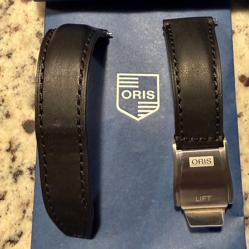 LIKE NEW! ORIS Black Leather Strap, 22mm
**Strap Only** Retail Price $321